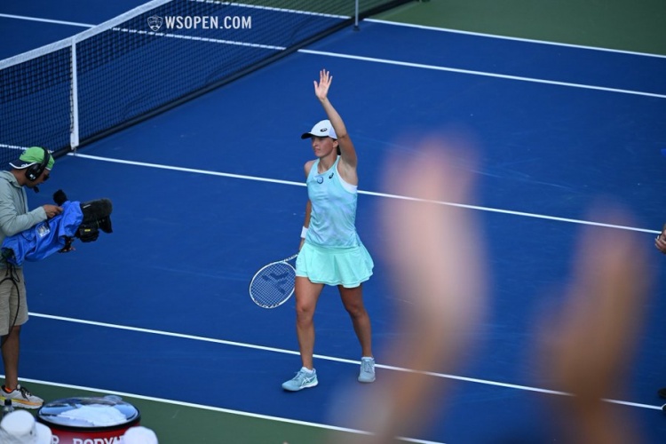 与骨魔洞混 与骨魔洞混