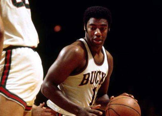 定格胜负走 定格胜负走